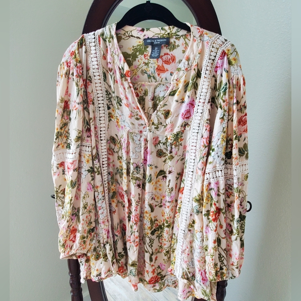 Chelsea & Theodore Floral Top